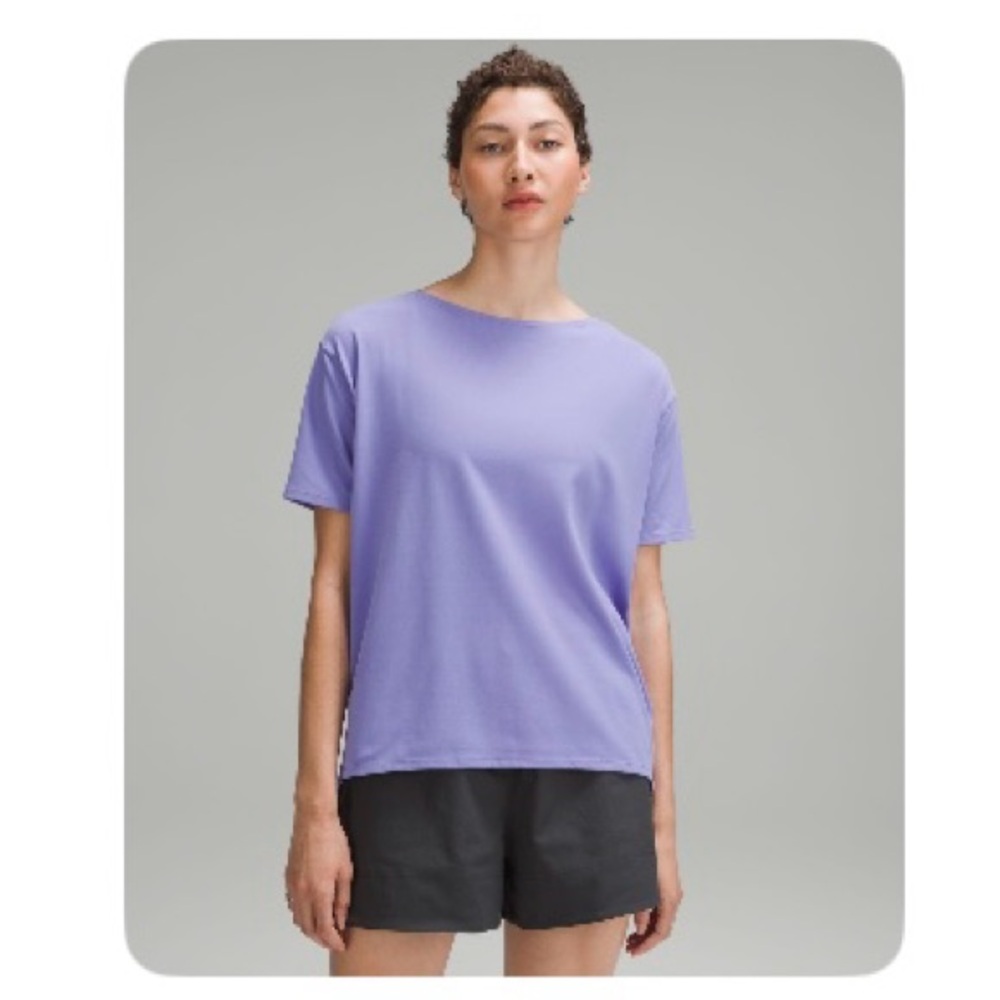 lululemon athletica Short Sleeve Tee in Lavender